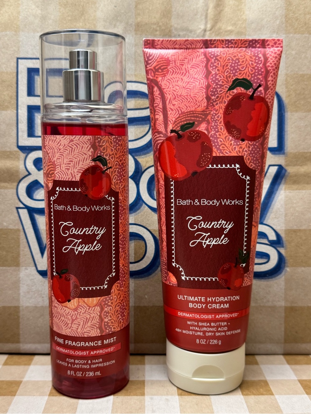 NEW B&BW Country Apple Fragrance Mist and Body Cream Set, full size